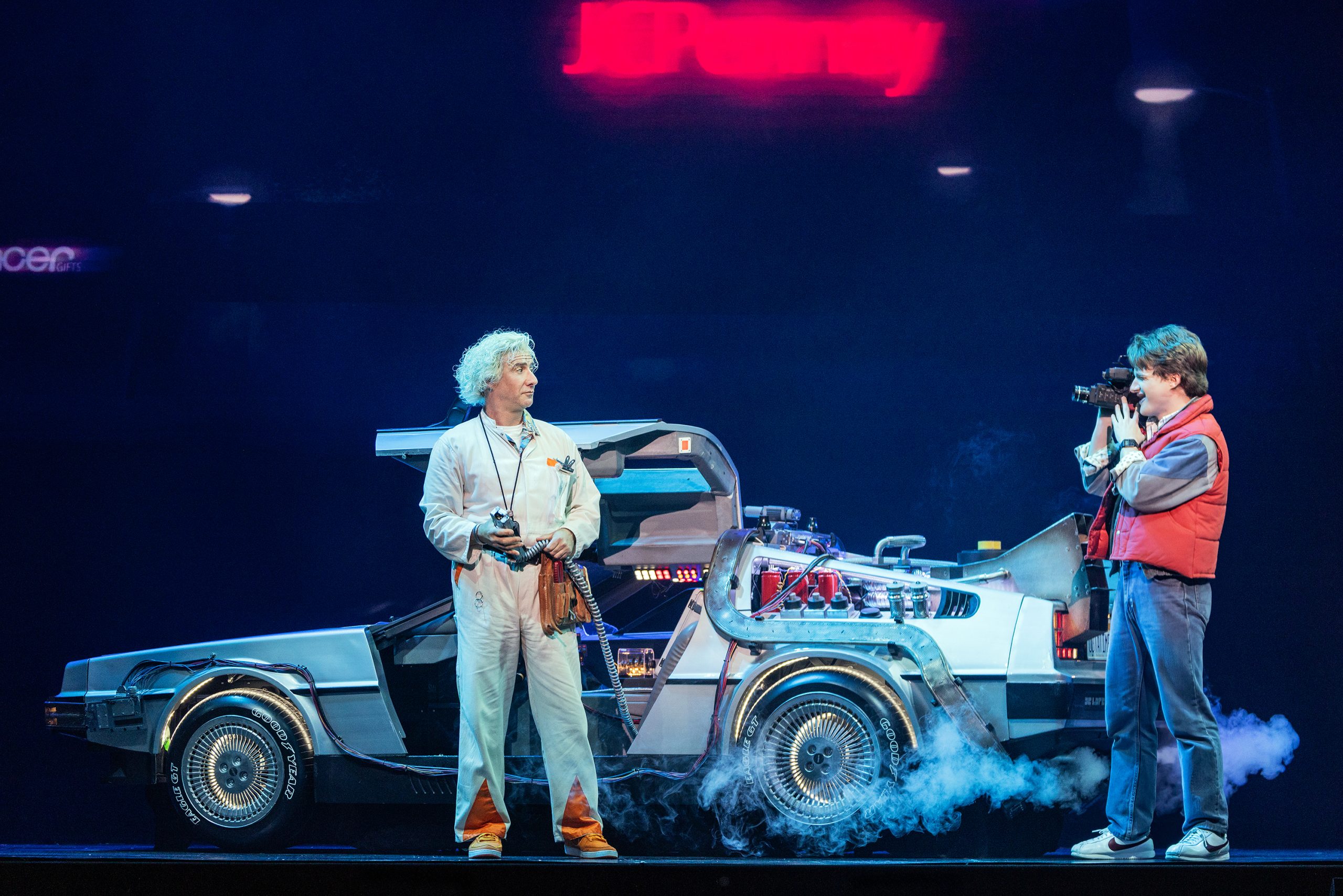 theater_26-BTTF-Tour_David-